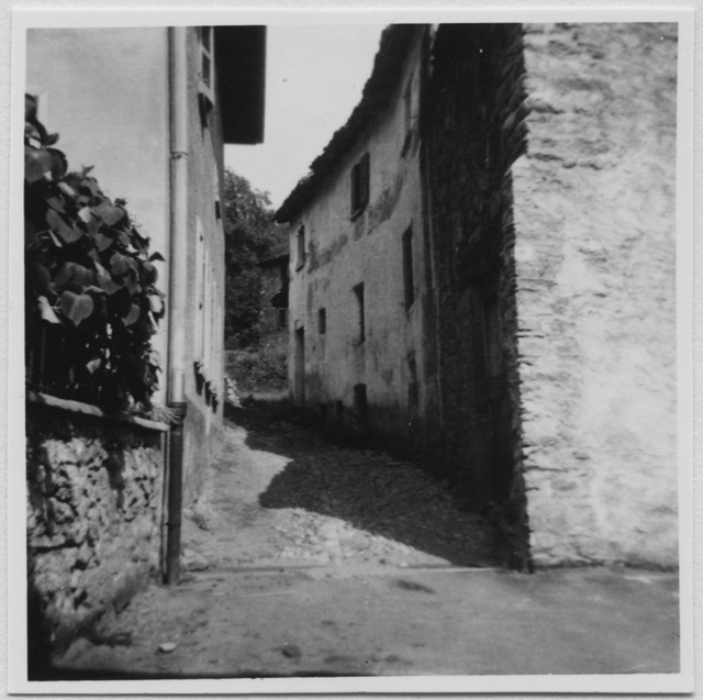 Veduta di via Lodigiani a Ponte Capriasca