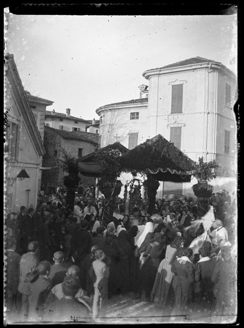 Processione religiosa