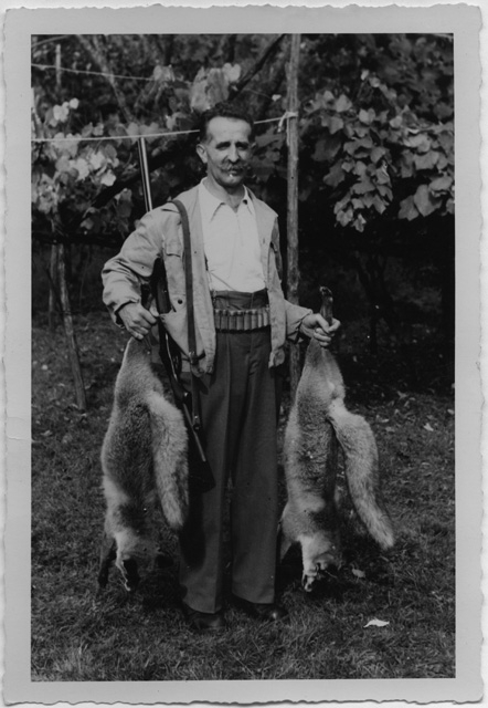 Ritratto di Vittor Lepori, cacciatore con le prede