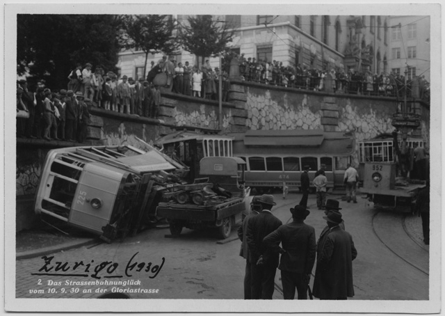 Tram deragliato su Gloriastrasse a Zurigo