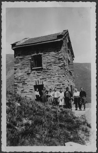 Rifugio forestale alla Sassèra