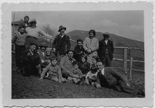 Gruppo in posa a Condra