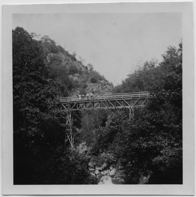 Veduta del ponte di Spada tra Cagiallo e Dino