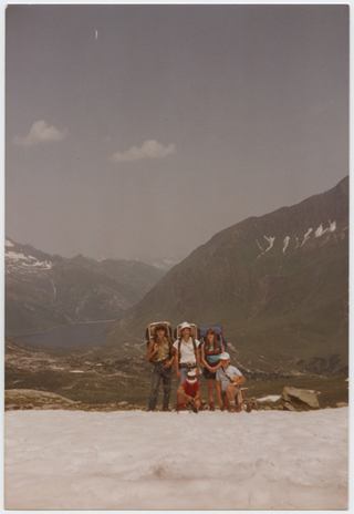 Scout in posa a Carì
