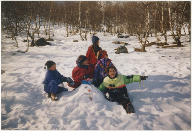 Gruppo Lupetti durante un'escursione a (?)