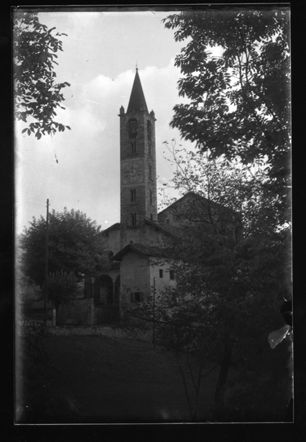 Veduta della chiesa di S. Stefano a Tesserete