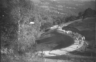 Classe scolastica in gita a Gola di Lago