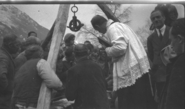 Posa della prima pietra alla chiesa di Maria SS Ausiliatrice a Gola di Lago
