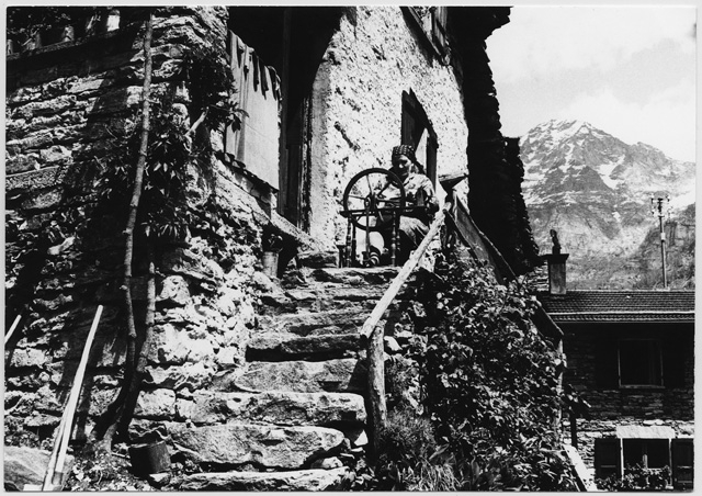 Fiorenta Pinana, filatrice a Sonogno