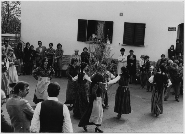 Festa del maggio ad Arosio