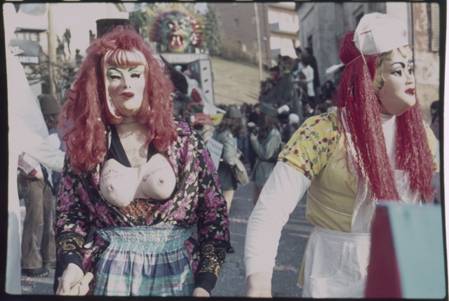 Sfilata dei carri al carnevale di Tesserete