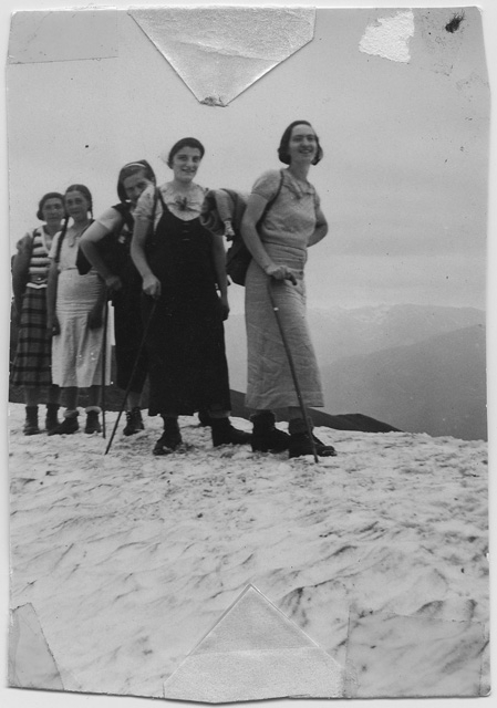 Escursioniste sulla neve