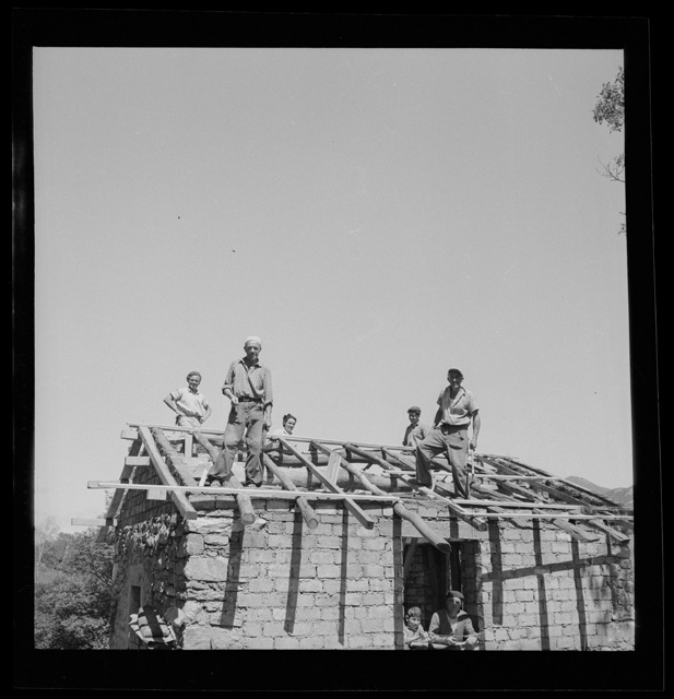 Costruzione di un rustico a Caslaccio