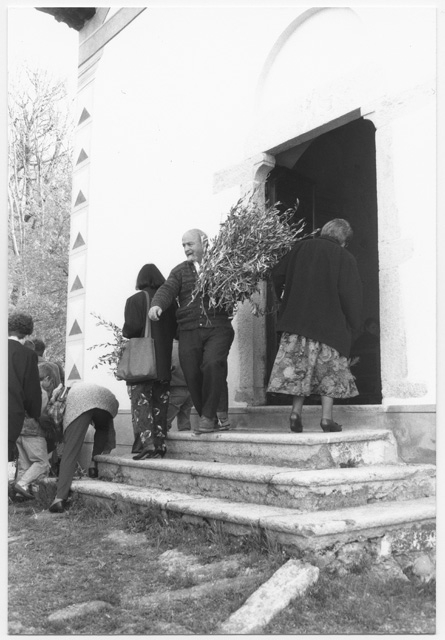 Fedeli alla chiesa di San Matteo in occasione della Domenica delle Palme