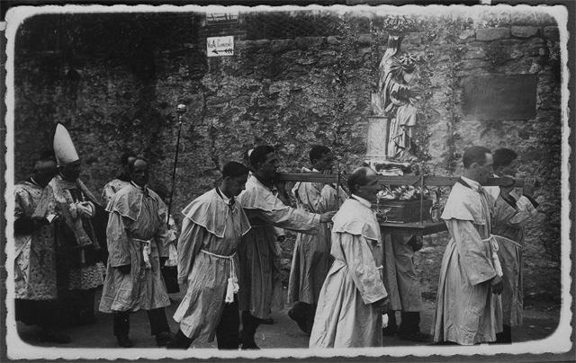 Processione a Tesserete