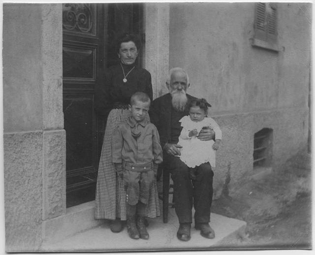 Ritratto della famiglia Canonica