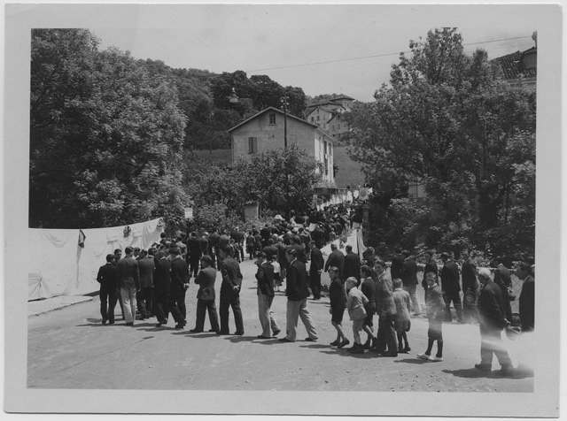 Passaggio della processione del Corpus Domini a Tesserete