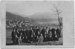 Alunne di Tesserete in posa