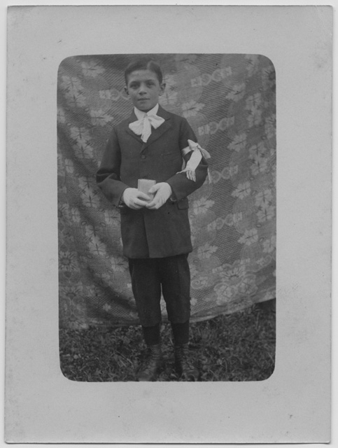 Bambino in occasione della Cresima