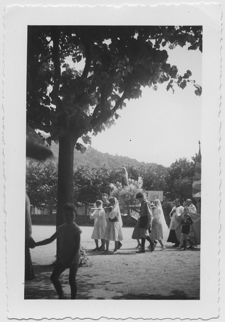 Passaggio della processione del Corpus Domini all'oratorio di Tesserete