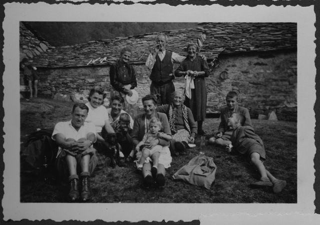 Ritratto di gruppo ai monti di Brena a Gola di Lago