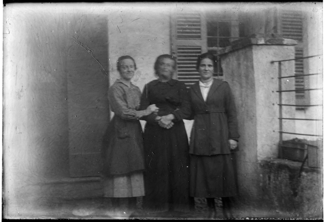 Ritratto di tre donne