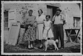 Famiglia Antonini con la signora Pico a Condra