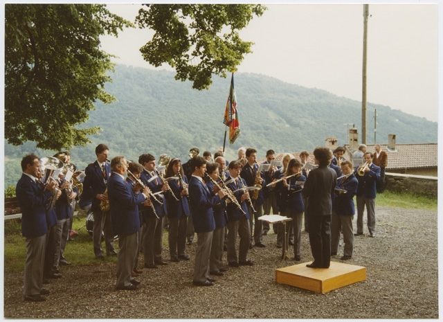 Esibizione della Filarmonica Capriaschese in occasione del Corpus Domini