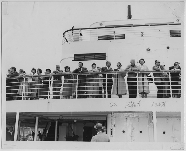 Angelo e Argy Rossini in viaggio per gli Stati Uniti sul transatlantico Liberté