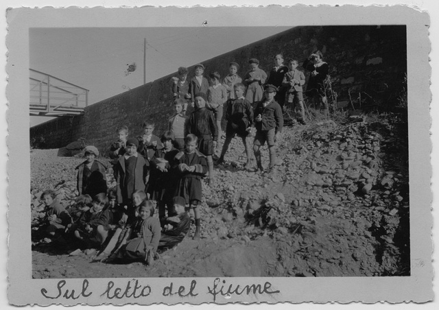 Classe scolastica in gita alla foce di Lugano