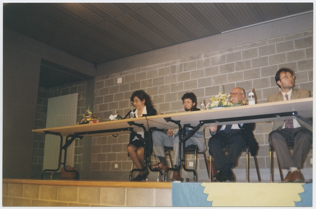 Presentazione della raccolta di poesie "Ultratelefono" di Alfonsina Stoni alle scuole medie di Tesserete