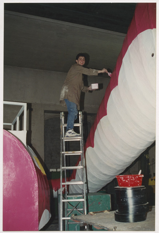 Costruzione del carro allegorico del Gruppo Cuccagna