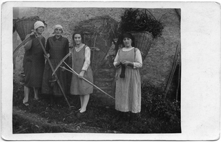 Ritratto di donne di Vaglio al lavoro